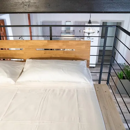 Villanova Loft Apartment *